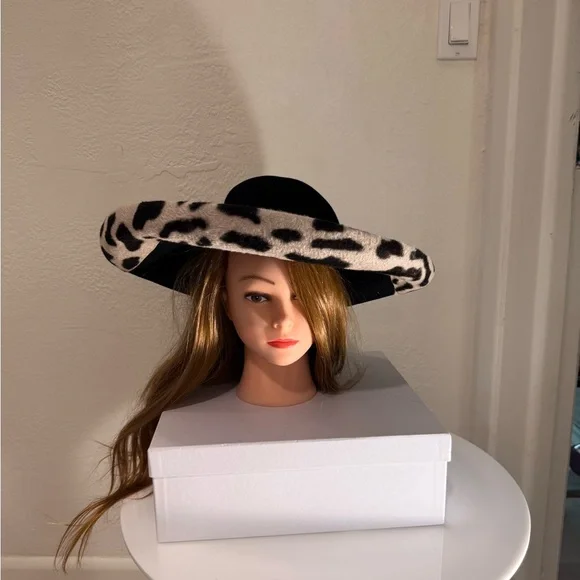 Luxury Designer Leopard Vintage MARZI FIRENZE Wide BrimHat  display picture 3